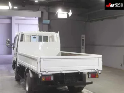 Hino DUTRO  с аукциона в Японии
