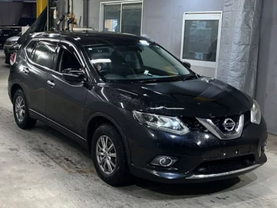 Nissan X-TRAIL  с аукциона в Японии