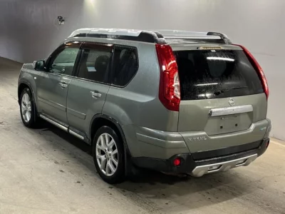Nissan X-TRAIL  с аукциона в Японии