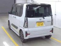 Daihatsu TANTO лот № 3009 оценка 4.5  с аукциона в Японии 1