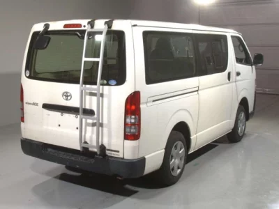 Toyota REGIUS ACE VAN