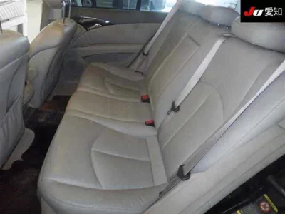 Mercedes-Benz E CLASS WAGON