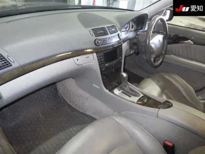 Mercedes-Benz E CLASS WAGON