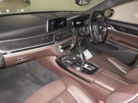 BMW 7-Series лот № 102 оценка 4  с аукциона в Японии 2