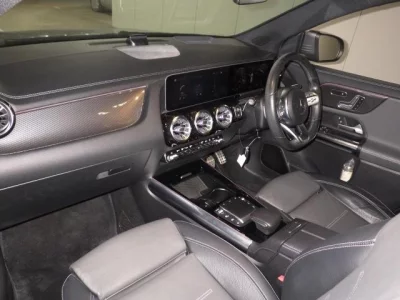 Mercedes-Benz GLA CLASS