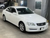 Toyota MARK X лот № 785 оценка 3.5  с аукциона в Японии 3