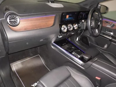 Mercedes-Benz B CLASS