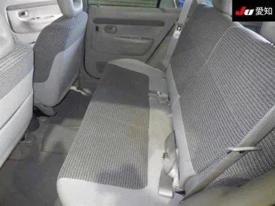 Mazda DEMIO  с аукциона в Японии