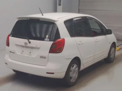 Toyota COROLLA SPACIO