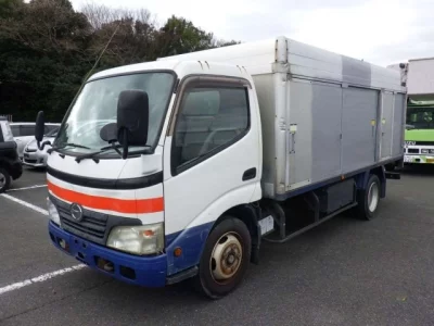 Hino DUTRO  с аукциона в Японии