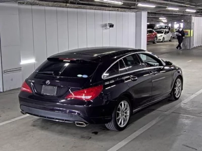 Mercedes-Benz CLA CLASS