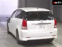 Toyota WISH лот № 30724 оценка 3  с аукциона в Японии 1