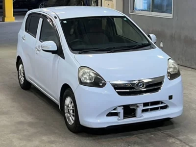 Daihatsu MIRA E S