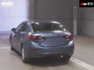 Mazda AXELA  с аукциона в Японии