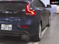 Volvo V40 лот № 30741 оценка 3.5  с аукциона в Японии 7