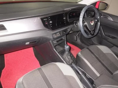 Volkswagen POLO  с аукциона в Японии