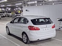 BMW 2-Series лот № 150 оценка 4  с аукциона в Японии 4