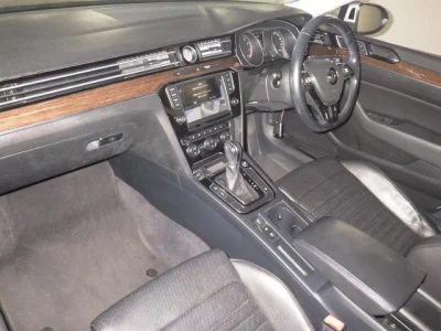 Volkswagen PASSAT VARIANT  с аукциона в Японии
