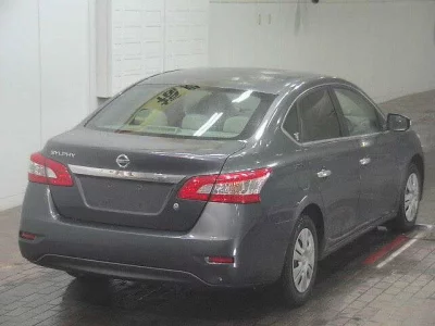 Nissan SYLPHY  с аукциона в Японии