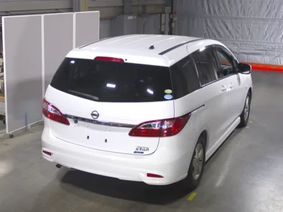 Nissan LAFESTA