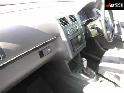 Volkswagen GOLF TOURAN