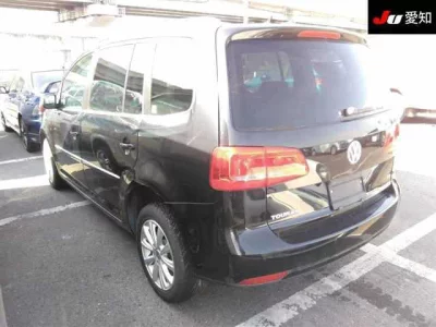 Volkswagen GOLF TOURAN