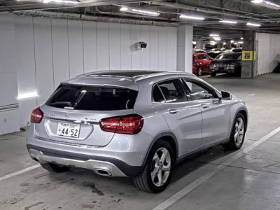 Mercedes-Benz GLA CLASS