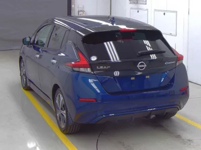 Nissan LEAF  с аукциона в Японии