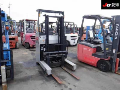 Nissan FORKLIFT