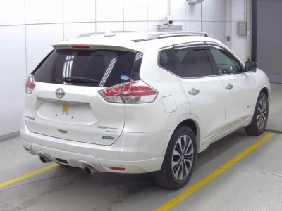 Nissan X-TRAIL  с аукциона в Японии