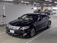 Lexus LS лот № 759 оценка 3  с аукциона в Японии 3