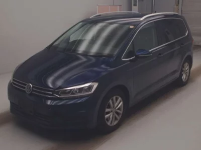 Volkswagen GOLF TOURAN