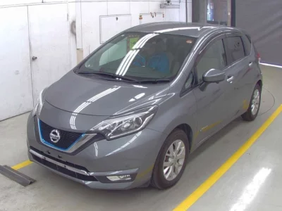 Nissan NOTE  с аукциона в Японии