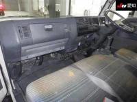 Mazda TITAN лот № 20004 оценка 3.5  с аукциона в Японии 2