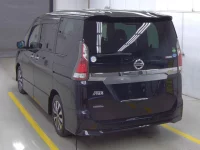Nissan SERENA лот № 13 оценка 4  с аукциона в Японии 1