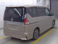 Nissan SERENA лот № 15 оценка 4  с аукциона в Японии 3