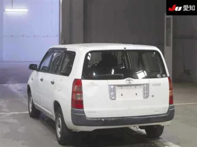 Toyota SUCCEED  с аукциона в Японии