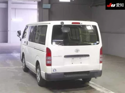 Toyota REGIUS ACE VAN