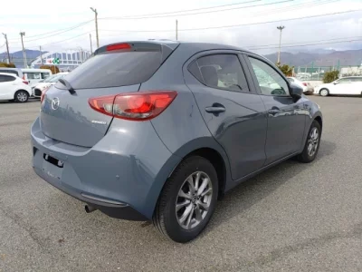 Mazda MAZDA2