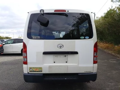Toyota REGIUS ACE VAN