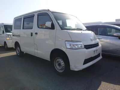 Mazda BONGO VAN