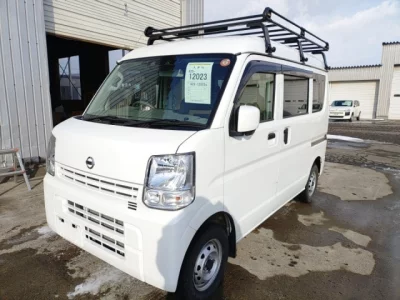 Nissan CLIPPER VAN