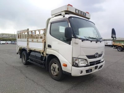 Hino DUTRO  с аукциона в Японии