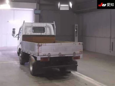 Hino DUTRO  с аукциона в Японии