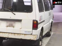 Mazda BONGO VAN лот № 20061 оценка 3  с аукциона в Японии 7