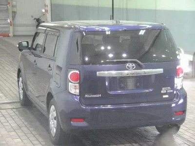 Toyota COROLLA RUMION  с аукциона в Японии