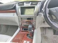 Lexus LS лот № 2605 оценка 4  с аукциона в Японии 4