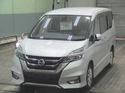 Nissan SERENA  с аукциона в Японии