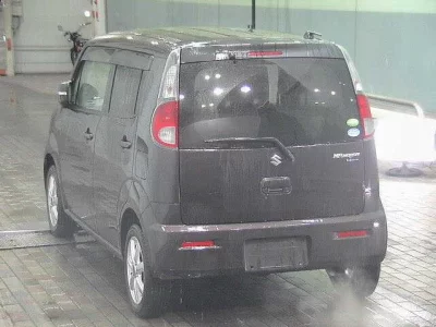 Suzuki MRWAGON