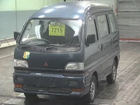 Mitsubishi MINICAB VAN лот № 7215 оценка 3  с аукциона в Японии 2
